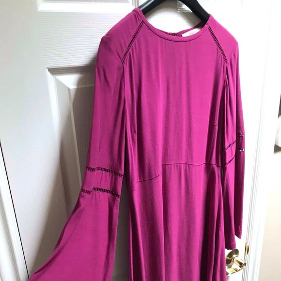 Cute LOFT Pink Midi Dress with pretty cutout details. - Picture 6 of 10